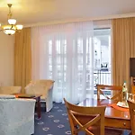 Seetelhotel Pommerscher Hof Wellnesshotel Im Herzen Der Kaiserbaeder Mit Direktem Zugang Zur Wellnessoase Shehrazade Szálloda