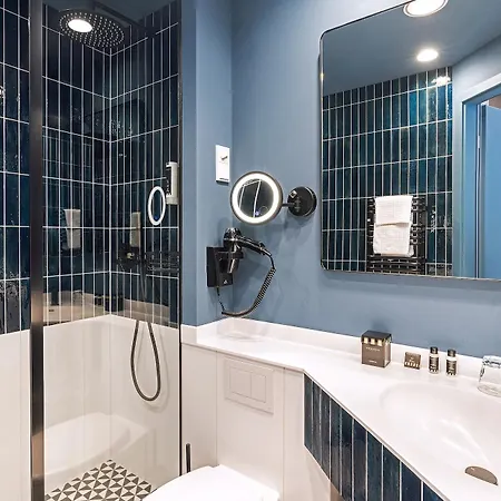 Hotel Seetelhotel Pommerscher Hof Wellnesshotel Im Herzen Der Kaiserbaeder Mit Direktem Zugang Zur Wellnessoase Shehrazade Heringsdorf (Usedom)