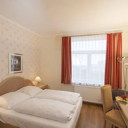 Seetelhotel Pommerscher Hof Wellnesshotel Im Herzen Der Kaiserbaeder Mit Direktem Zugang Zur Wellnessoase Shehrazade Ξενοδοχείο