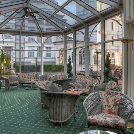 Seetelhotel Pommerscher Hof Wellnesshotel Im Herzen Der Kaiserbaeder Mit Direktem Zugang Zur Wellnessoase Shehrazade