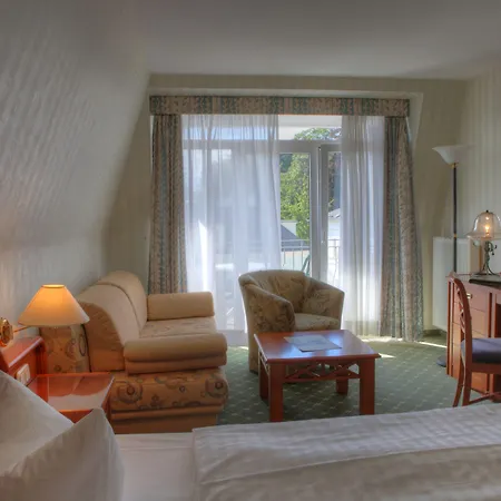 Seetelhotel Pommerscher Hof Wellnesshotel Im Herzen Der Kaiserbaeder Mit Direktem Zugang Zur Wellnessoase Shehrazade Hotel 4*
