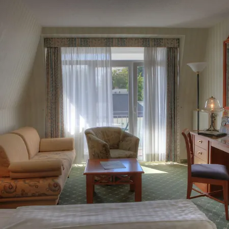 Ξενοδοχείο Seetelhotel Pommerscher Hof Wellnesshotel Im Herzen Der Kaiserbaeder Mit Direktem Zugang Zur Wellnessoase Shehrazade