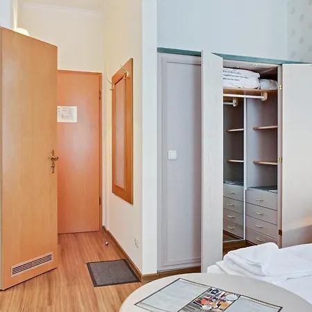 Seetelhotel Pommerscher Hof Wellnesshotel Im Herzen Der Kaiserbaeder Mit Direktem Zugang Zur Wellnessoase Shehrazade Ξενοδοχείο Χέρινγκσντορφ