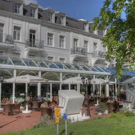 Seetelhotel Pommerscher Hof Wellnesshotel Im Herzen Der Kaiserbaeder Mit Direktem Zugang Zur Wellnessoase Shehrazade Ξενοδοχείο Χέρινγκσντορφ