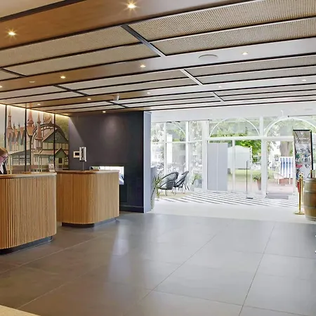 Ξενοδοχείο Seetelhotel Pommerscher Hof Wellnesshotel Im Herzen Der Kaiserbaeder Mit Direktem Zugang Zur Wellnessoase Shehrazade 4*