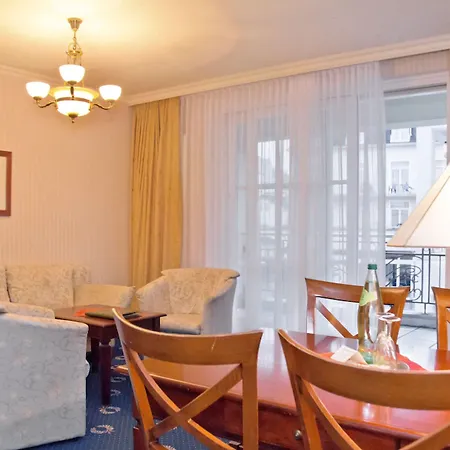Seetelhotel Pommerscher Hof Wellnesshotel Im Herzen Der Kaiserbaeder Mit Direktem Zugang Zur Wellnessoase Shehrazade 4*