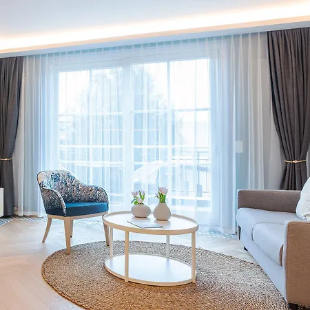 Ξενοδοχείο Seetelhotel Pommerscher Hof Wellnesshotel Im Herzen Der Kaiserbaeder Mit Direktem Zugang Zur Wellnessoase Shehrazade