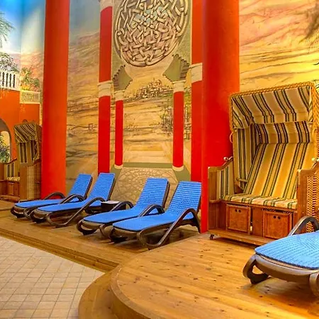 Szálloda Seetelhotel Pommerscher Hof Wellnesshotel Im Herzen Der Kaiserbaeder Mit Direktem Zugang Zur Wellnessoase Shehrazade 4*