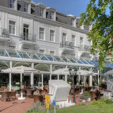 Seetelhotel Pommerscher Hof Wellnesshotel Im Herzen Der Kaiserbaeder Mit Direktem Zugang Zur Wellnessoase Shehrazade Hotel 4*