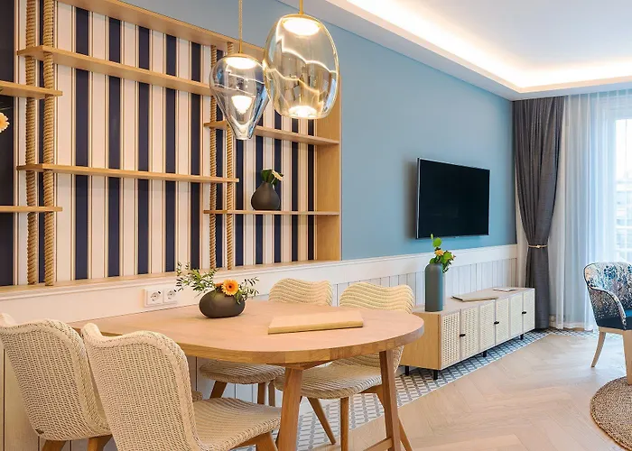 Seetelhotel Pommerscher Hof Wellnesshotel Im Herzen Der Kaiserbaeder Mit Direktem Zugang Zur Wellnessoase Shehrazade 4* Heringsdorf (Usedom)