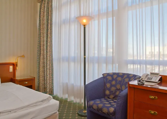 Seetelhotel Pommerscher Hof Wellnesshotel Im Herzen Der Kaiserbaeder Mit Direktem Zugang Zur Wellnessoase Shehrazade Hotell