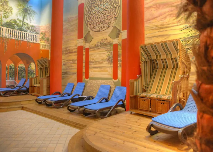 Hotell Seetelhotel Pommerscher Hof Wellnesshotel Im Herzen Der Kaiserbaeder Mit Direktem Zugang Zur Wellnessoase Shehrazade Heringsdorf (Usedom)