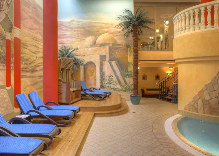 Hotell Seetelhotel Pommerscher Hof Wellnesshotel Im Herzen Der Kaiserbaeder Mit Direktem Zugang Zur Wellnessoase Shehrazade