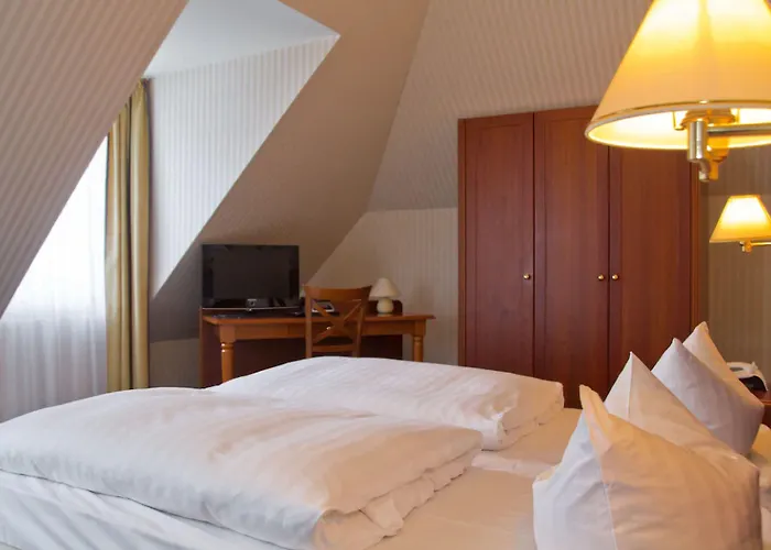 Seetelhotel Pommerscher Hof Wellnesshotel Im Herzen Der Kaiserbaeder Mit Direktem Zugang Zur Wellnessoase Shehrazade Hotell Heringsdorf (Usedom)