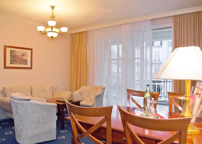 Seetelhotel Pommerscher Hof Wellnesshotel Im Herzen Der Kaiserbaeder Mit Direktem Zugang Zur Wellnessoase Shehrazade 4*